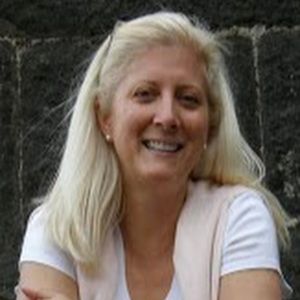 Meet your Posher, Linda